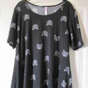 Lularoe Cat Perfect Tee